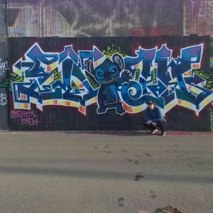 Meet your Posher, Henry